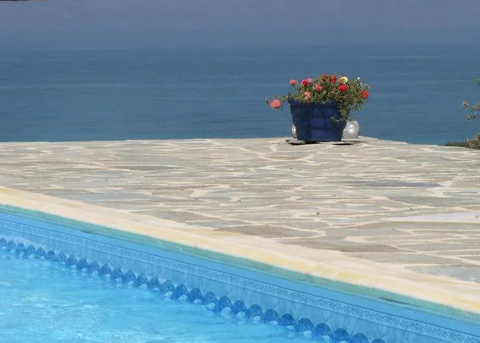 Portobello Naxos Aliko Beach